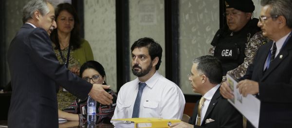 United States citizen Paul Ceglia, white shirt, appears in court to file an appeal against his extradition, requested by the United States, in Quito, Ecuador, Wednesday, Sept. 26, 2018 United States citizen Paul Ceglia, white shirt, appears in court to file an appeal against his extradition, requested by the United States, in Quito, Ecuador, Wednesday, Sept. 26, 2018 - Sputnik International
