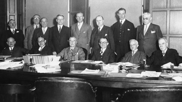a boys club (directors of the Associated Press in 1930) - Sputnik International