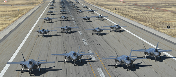 US Air Force conducts combat power exercise of F-35A Lightning IIs at Utah's Hill Air Force Base - Sputnik International