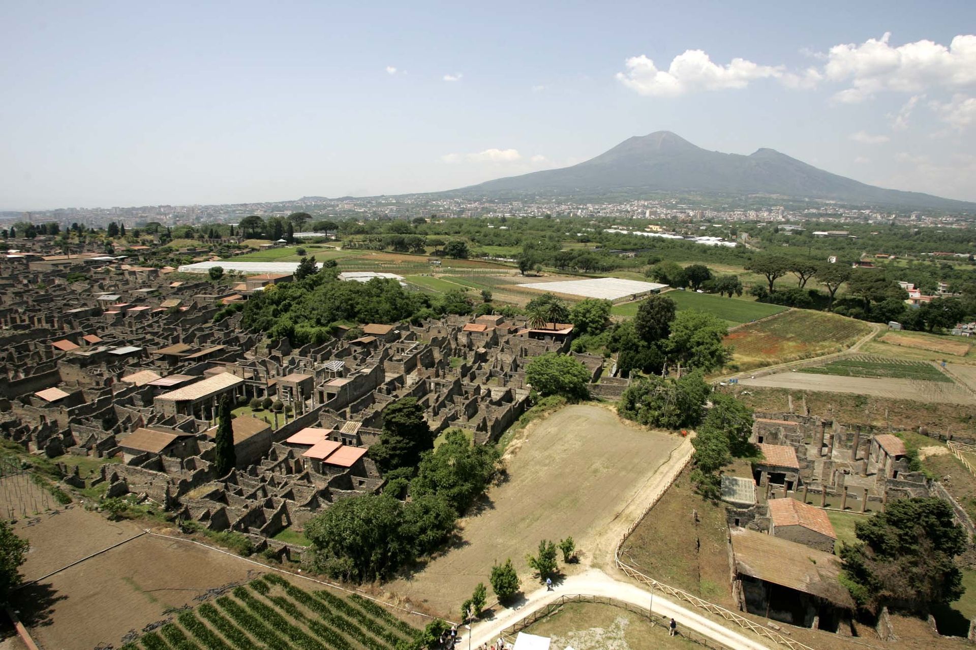 ‘Mini Pompeii’ That Might Have Survived Fire Reveals Magnificent Ancient Roman ‘Frescoed Walls’ ‘Mini Pompeii’ That Might Have Survived Fire Reveals Magnificent Ancient Roman ‘Frescoed Walls’ - Sputnik International, 1920, 15.06.2021