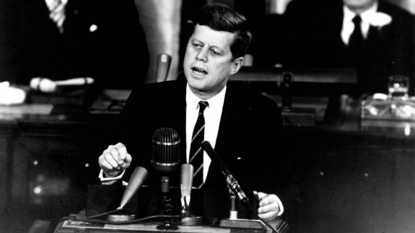 Президент США Джон Кеннеди в Конгрессе, 25 мая 1961 года - Sputnik International