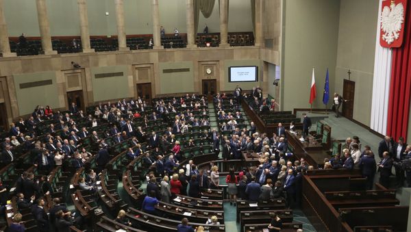 Poland's Lawmakers Protesting at Plenary Hall in Parliament Building - Sputnik International
