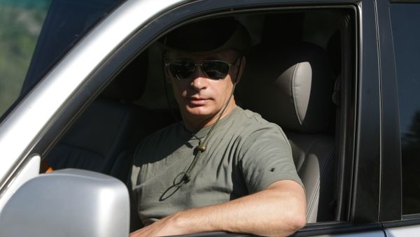 State Wheels: Vladimir Putin and the Cars He Rode - Sputnik International