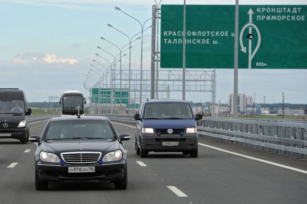 State Wheels: Vladimir Putin and the Cars He Rode State Wheels: Vladimir Putin and the Cars He Rode - Sputnik International