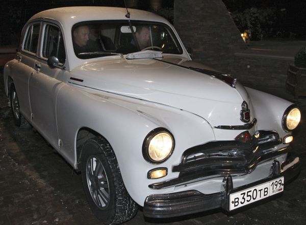 State Wheels: Vladimir Putin and the Cars He Rode State Wheels: Vladimir Putin and the Cars He Rode - Sputnik International