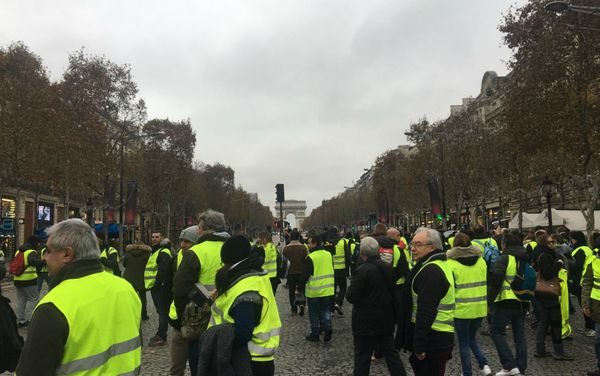 Yellow Vests protests against rising fuel prices began in France - Sputnik International