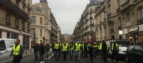 Yellow Vests protests against rising fuel prices began in France - Sputnik International