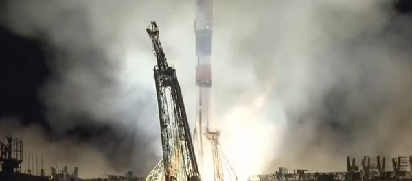 In this photo distributed by Roscosmos Space Agency Press Service on Friday, Nov. 16, 2018, Russian cargo ship Souz FG with the Progress MS-10 takes off from the launch pad at Russia's main space facility in Baikonur, Kazakhstan - Sputnik International