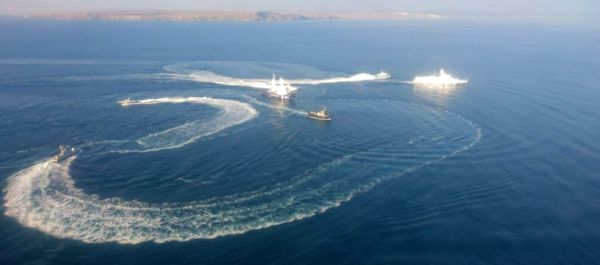 Several Ukrainian warships crossing Russia’s territorial waters and attempting to pass through the Kerch Strait. Several Ukrainian warships crossing Russia’s territorial waters and attempting to pass through the Kerch Strait. - Sputnik International