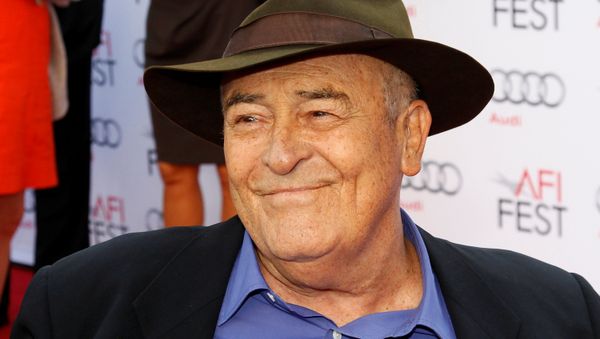 Italian director Bernardo Bertolucci is interviewed as he arrives for a gala screening of his film The Last Emperor in 3D at the AFI Fest 2013 in Hollywood, California, November 10, 2013 - Sputnik International