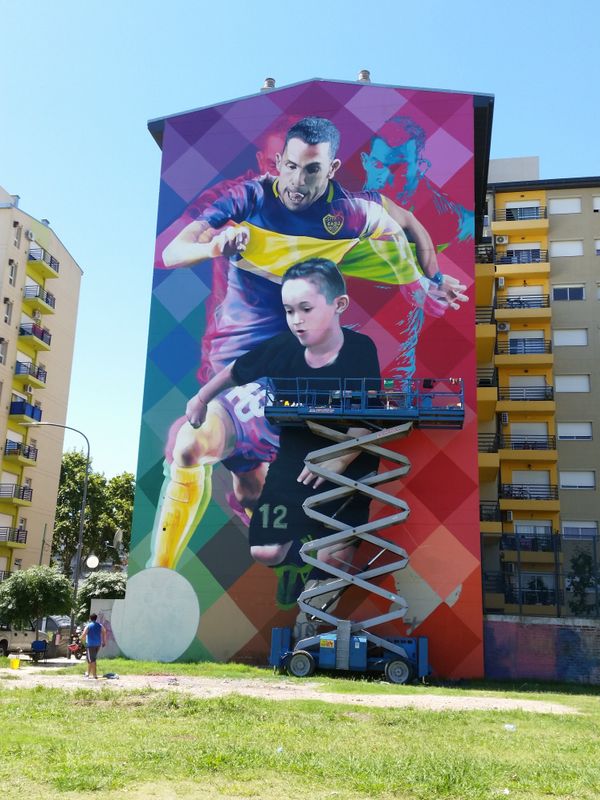 A mural of Carlos Tevez near Boca Juniors El Bombonero stadium in Buenos Aires - Sputnik International