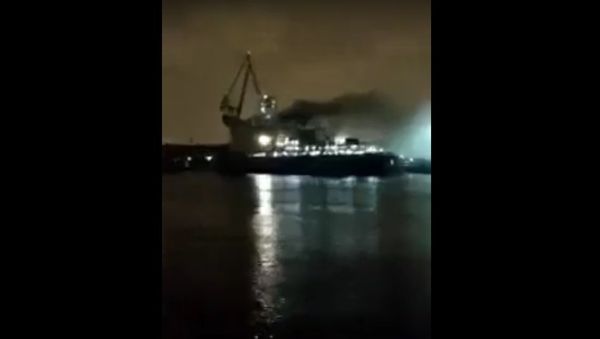 The fire on the Victor Chernomyrdin ice breaker - Sputnik International
