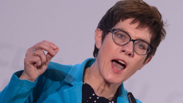 German Defense Minister Annegret Kramp-Karrenbauer - Sputnik International