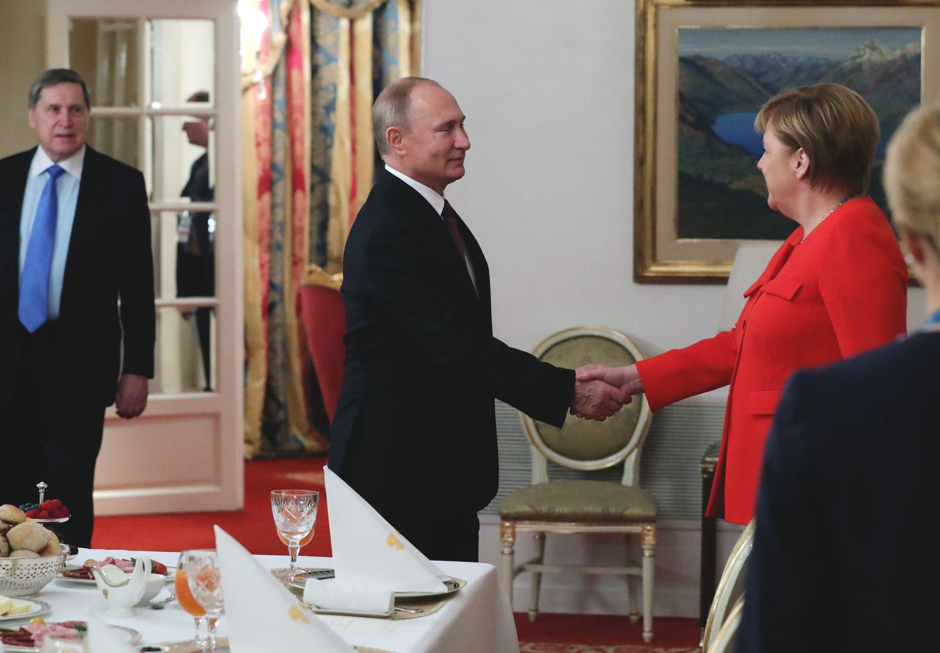 Germany, France, Austria Back Idea of Russia-EU Summit, Say 'Direct' Dialogue is Needed - Sputnik International, 1920, 24.06.2021