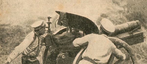Russian 122 mm howitzer M1909 on the German Front, 1915 Russian 122 mm howitzer M1909 on the German Front, 1915 - Sputnik International