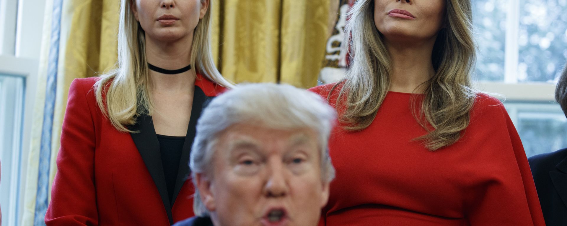 Ivanka, Melania and Donald Trump - Sputnik International, 1920, 11.06.2022