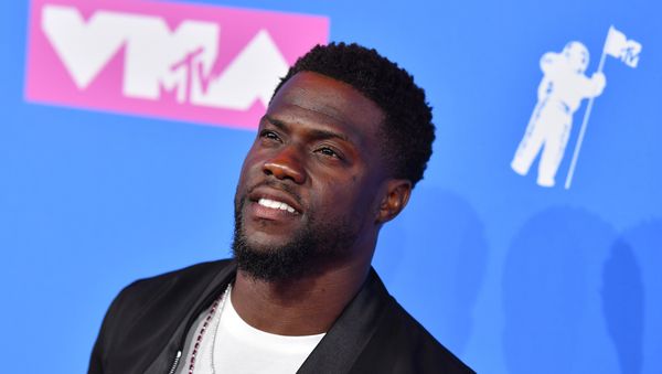 US actor/comedian Kevin Hart attends the 2018 MTV Video Music Awards at Radio City Music Hall on August 20, 2018 in New York City. - Sputnik International