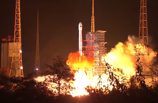 Chinese Moon Lander, Rover Awaken for 8th Lunar Workday Chinese Moon Lander, Rover Awaken for 8th Lunar Workday - Sputnik International