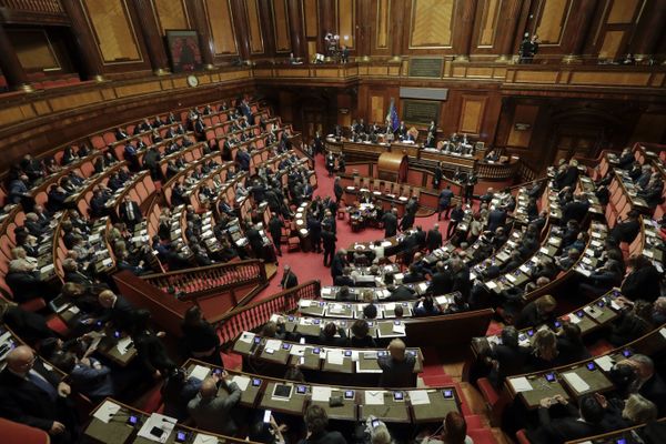 Italian Democratic Party Leader Rules Out Caretaker Coalition With M5S - Sputnik International