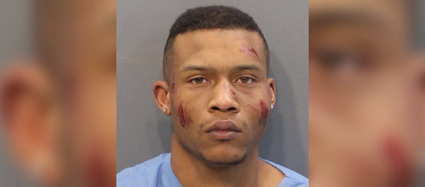 Tennessee rapper International Tax was beaten by police on video before his arrest. - Sputnik International