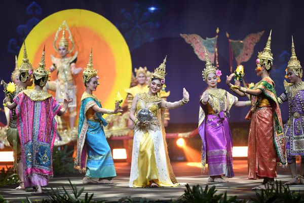 Mermaid Meets Sailor Moon: Miss Universe 2018 National Costume Presentation - Sputnik International