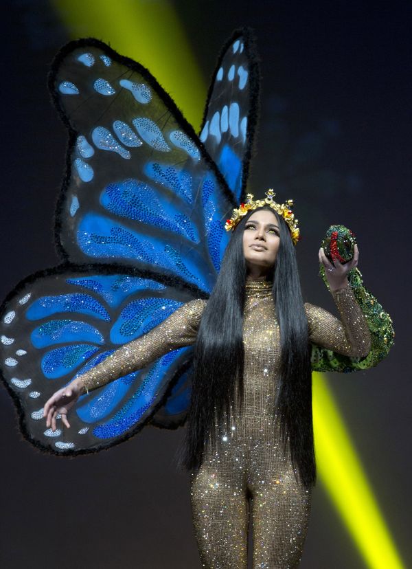 Mermaid Meets Sailor Moon: Miss Universe 2018 National Costume Presentation - Sputnik International
