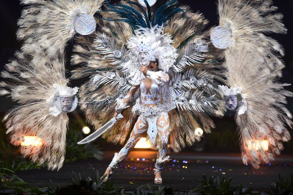 Mermaid Meets Sailor Moon: Miss Universe 2018 National Costume Presentation - Sputnik International