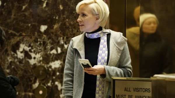 Mika Brzezinski waits for an elevator in the lobby at Trump Tower. Mika Brzezinski waits for an elevator in the lobby at Trump Tower. - Sputnik International
