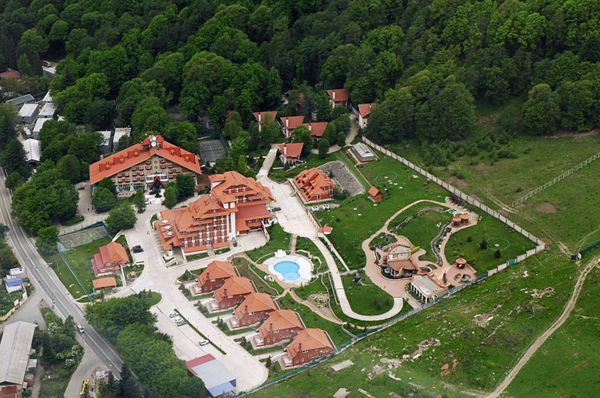 The Radisson SAS Lazurnaya Peak Hotel in the village of Krasnaya Polyana - Sputnik International