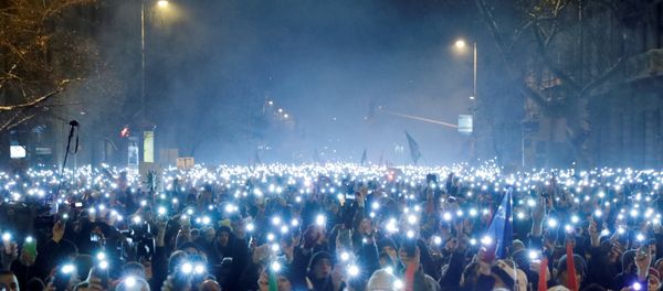 People take part in a protest against a proposed new labour law in Budapest, Hungary, December 16, 2018 People take part in a protest against a proposed new labour law in Budapest, Hungary, December 16, 2018 - Sputnik International