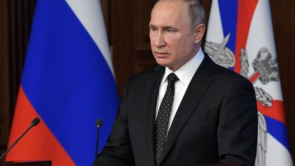 December 18, 2018. Russian President Vladimir Putin attends an expanded meeting of the Defense Ministry Board December 18, 2018. Russian President Vladimir Putin attends an expanded meeting of the Defense Ministry Board - Sputnik International