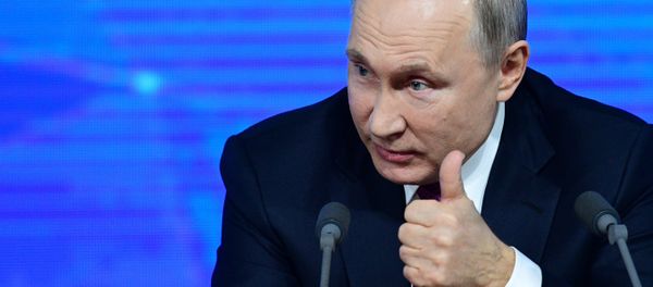 Vladimir Putin at annual year-end presser - Sputnik International