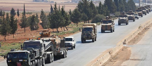 Turkish forces are seen in a convoy on a main highway between Damascus and Aleppo Turkish forces are seen in a convoy on a main highway between Damascus and Aleppo - Sputnik International