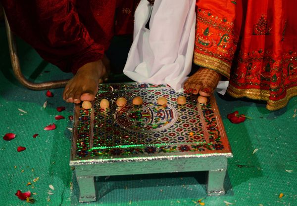 Rituals Performed During Mass Wedding Ceremony in India Rituals Performed During Mass Wedding Ceremony in India - Sputnik International