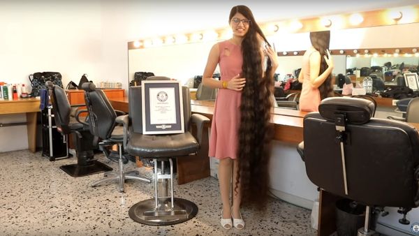 Nilanshi Patel: India's Rapunzel - Meet The Record Breakers - Sputnik International