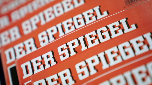 The Dec. 19, 2018 photo shows issues of German news magazine Spiegel arranged on a table in Berlin - Sputnik International