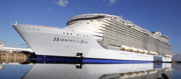 In this Feb. 18, 2016 file photo, the Harmony of the Seas docks at the STX Shipyard in Saint-Nazaire, western France. Tens of thousands of French well-wishers waved revoir to the largest cruise ship in the world as it set sail on its maiden voyage to the U.K. after 32 months in a French shipyard. In this Feb. 18, 2016 file photo, the Harmony of the Seas docks at the STX Shipyard in Saint-Nazaire, western France. Tens of thousands of French well-wishers waved revoir to the largest cruise ship in the world as it set sail on its maiden voyage to the U.K. after 32 months in a French shipyard. - Sputnik International