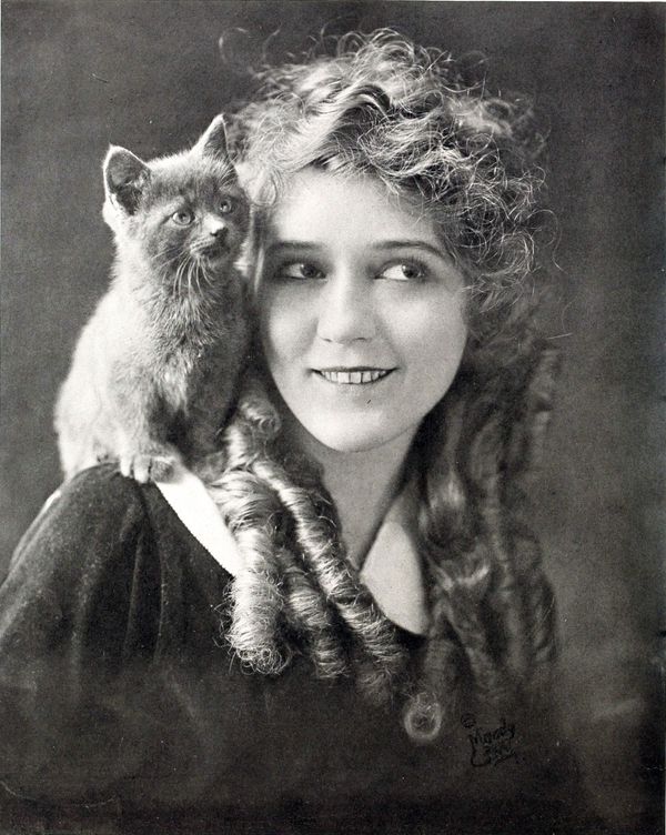 No Words Necessary: Silent Film's Most Enchanting Actresses No Words Necessary: Silent Film's Most Enchanting Actresses - Sputnik International