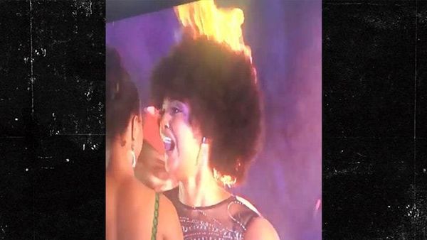 Miss Congo's wig caught fire - Sputnik International