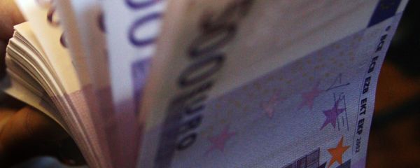 500 euro notes. 500 euro notes. - Sputnik International