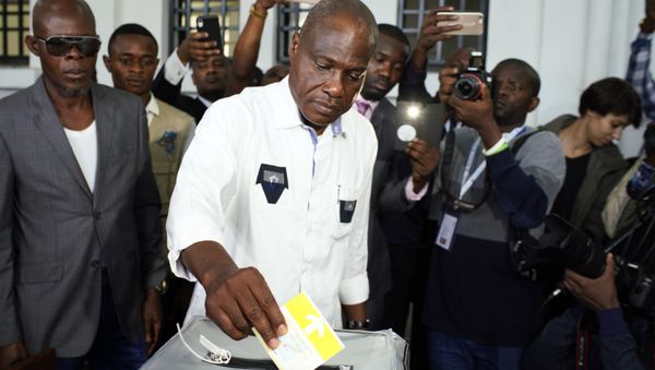 Businessman and candidate Martin Fayulu casting his own vote in DR Congo's presidential elections on December 30 Businessman and candidate Martin Fayulu casting his own vote in DR Congo's presidential elections on December 30 - Sputnik International