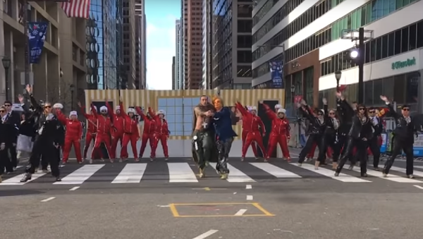 US President Donald Trump and Russian President Vladimir Putin do the tango in the Lobster Club's sketch during the Mummers Parade in Philadelphia - Sputnik International