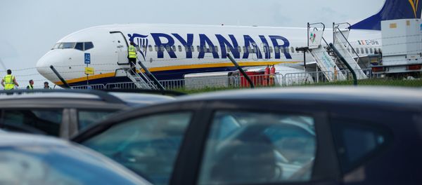 Ryanair Ryanair - Sputnik International