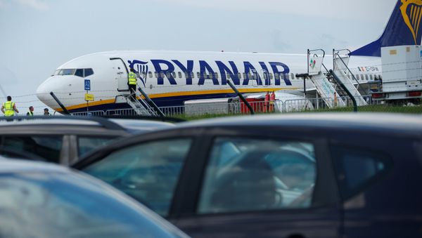Ryanair - Sputnik International