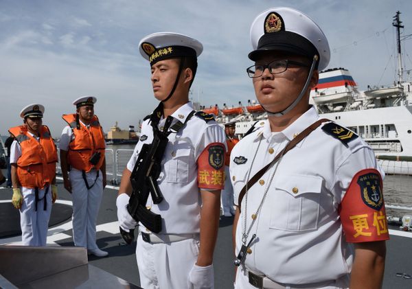 Crew of the corvette Huangshi of the People's Liberation Army Navy (China) Crew of the corvette Huangshi of the People's Liberation Army Navy (China) - Sputnik International