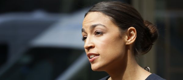 Alexandria Ocasio-Cortez, the winner of a Democratic Congressional primary in New York, talks to the media, Wednesday, June 27, 2018, in New York. Ocasio-Cortez, 28, upset U.S. Rep. Joe Crowley in Tuesday's election. - Sputnik International