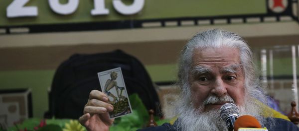 Mexico's 'Grand Warlock' Antonio Vazquez Alba gives his traditional predictions for the new year in Mexico City, Friday, Jan. 4, 2019 - Sputnik International