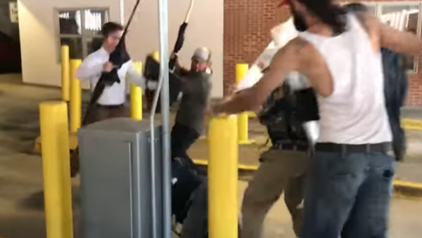 Charlottesville parking lot assault - Sputnik International