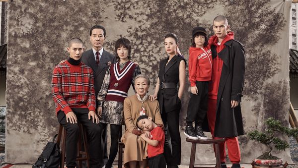 A portrait of togetherness, gathering the cross generations of family for a seasonal celebration - Sputnik International