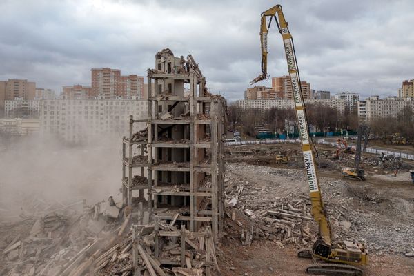 Symphony of Destruction: The Power of Bridge and Building Demolition Symphony of Destruction: The Power of Bridge and Building Demolition - Sputnik International